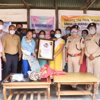 Dist Admn Imphal East fetes Mirabai Chanu