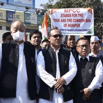 MPCC stages protest, demands probe into Adani row