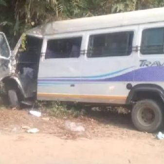 Driver killed, 15 polling staff injured in Nagaland