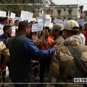 PRI functionaries storm DC Thoubal office