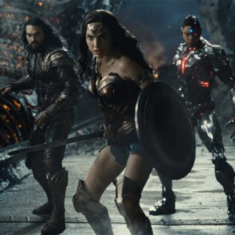 James Gunn chats with Zack Snyder, says Snyderverse creator supports new DCU plans