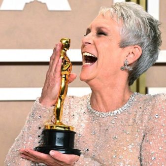 After 40 years in industry, Jamie Lee Curtis strikes Oscars with ‘Everything Everywhere All at Once’