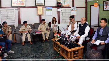 9 arrested for tampering land record; CM fumes