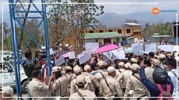 Khonsakhul Villagers stage protest rally