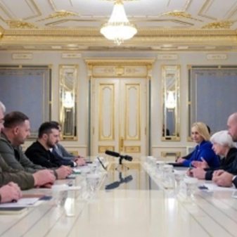 US Treasury Secy visits Kiev, announces $1.2bn additional aid to Ukraine