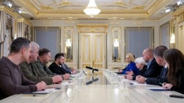 US Treasury Secy visits Kiev, announces $1.2bn additional aid to Ukraine