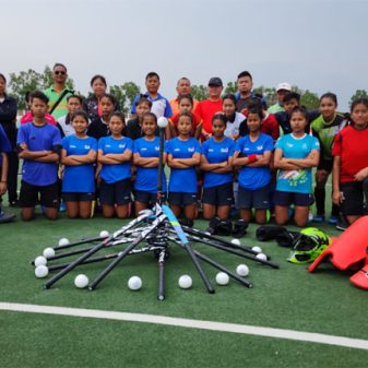 Hockey kits presented to Sub Junior Women State team