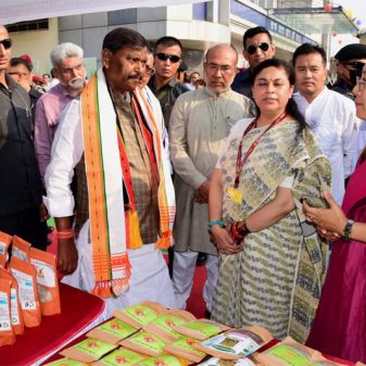 Arjun Munda launches PTP-NER scheme for tribal artisans of NE