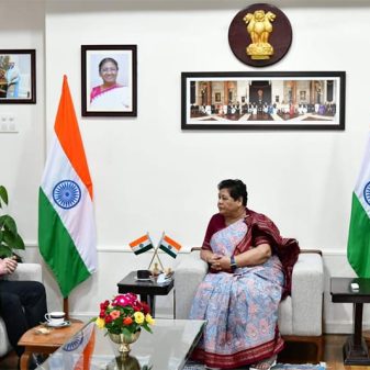 CS briefs Governor on initiatives taken for IDPs