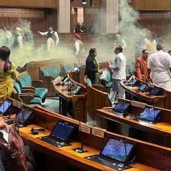 Huge security breach in Lok Sabha, 2 intruders jump from gallery, spray gas