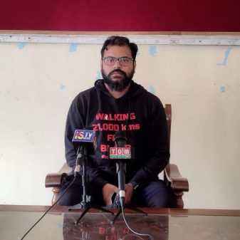 Man on 21,000 km walk for blood donation awareness reaches Imphal