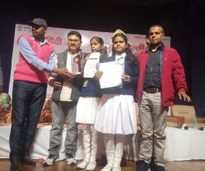 Two students from State shine at International Hindi Olympiad