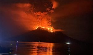 Eruption of Ruang volcano