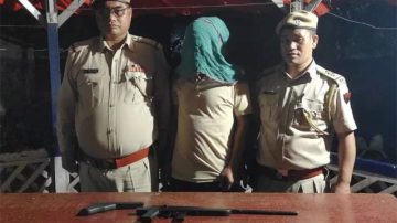 Man arrested with weapons and cash in Jiribam