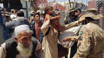 Pakistan deports over 800 Afghan refugees: Report